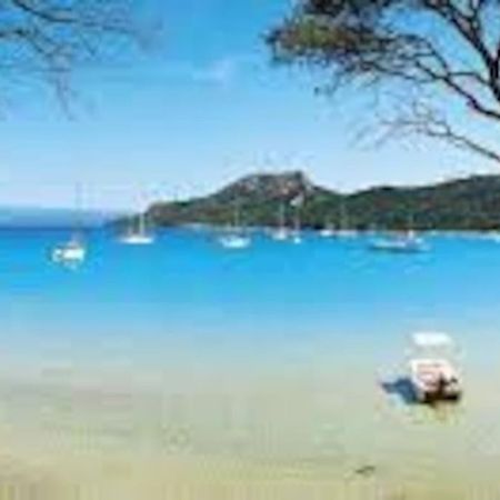 Studio Cabine Climatise 800 M De La Plage Et Des Commerces Bormes-les-Mimosas Ngoại thất bức ảnh